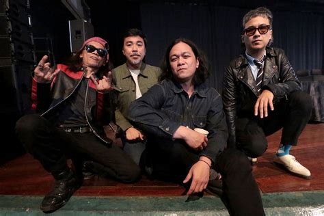 Eraserheads .